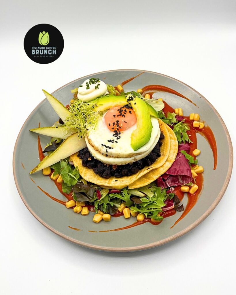 Pavones - Combinado con Huevos - Pistacho Coffee Brunch