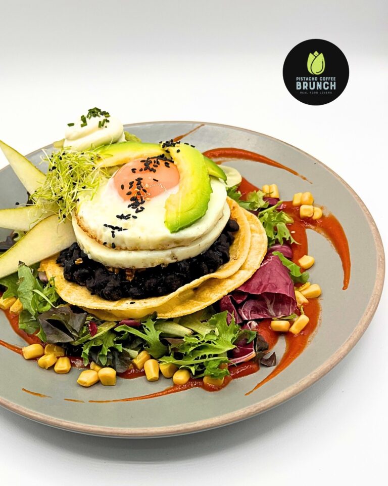 Pavones - Combinado con Huevos - Pistacho Coffee Brunch