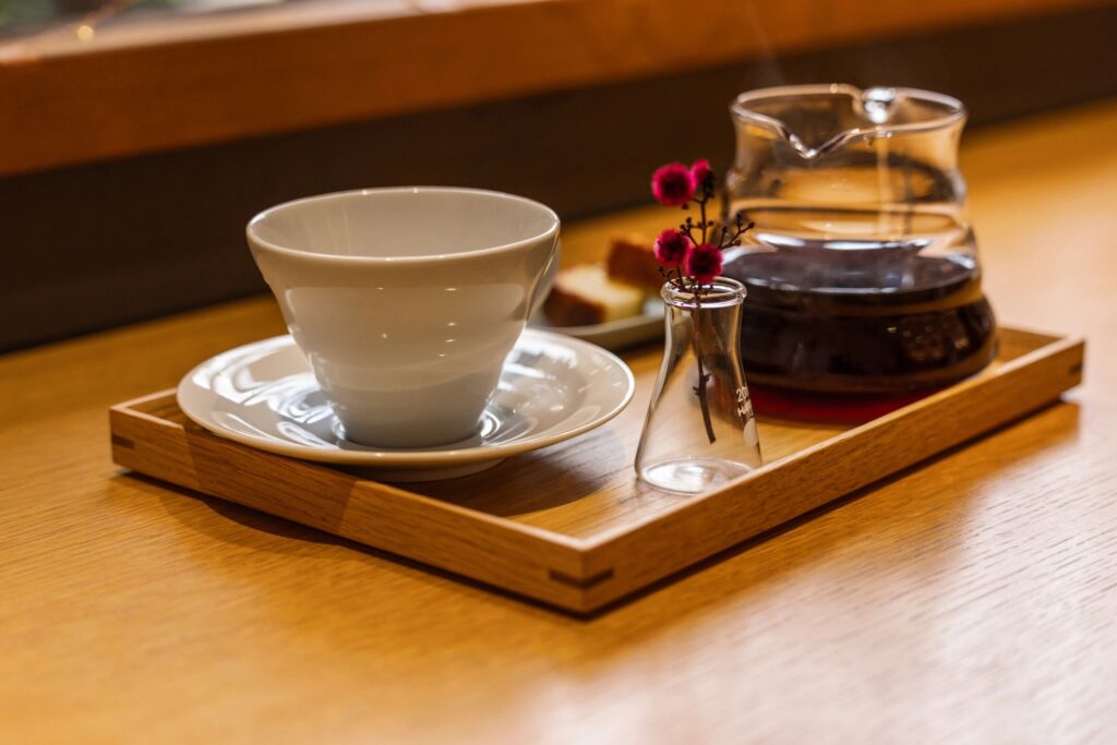 specialty coffee cup minimalist